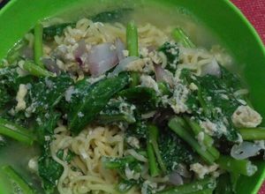 Foto resep Mie Godog anak Kos (slada+ekomie)