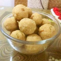 A picture of Churma ke laddu.