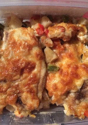 Una foto de Pescado al horno con bechamel y verduras