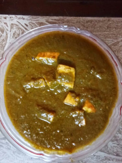पालक पनीर बिना लहसुन प्याज (Palak paneer bina lahsun pyaz recipe in Hindi) रेसिपी मुख्य फोटो