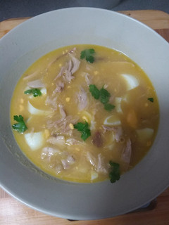 Una foto de 🥣Sopa de Picadillo🍗🍖🥚