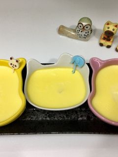 優格香柚雞蛋布丁 的食譜成品照片