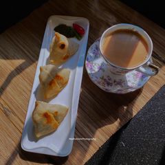 Baked Samose and Tea A picture of Baked Samose and Tea.