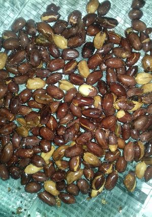 A picture of Fried Peanuts.