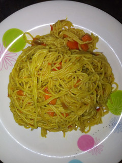 A picture of Fried spagetti.