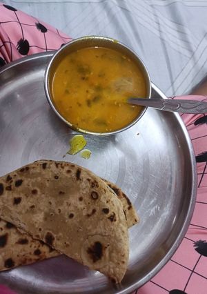 मूंग दाल (Moong dal recipe in hindi) रेसिपी मुख्य फोटो