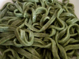 Tallarines de espinaca caseros