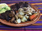 Una foto de marinados para carne asada