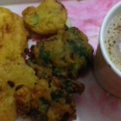 Palak ke pakode A picture of Palak ke pakode.