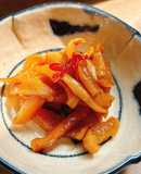 Củ cải ngâm nước tương