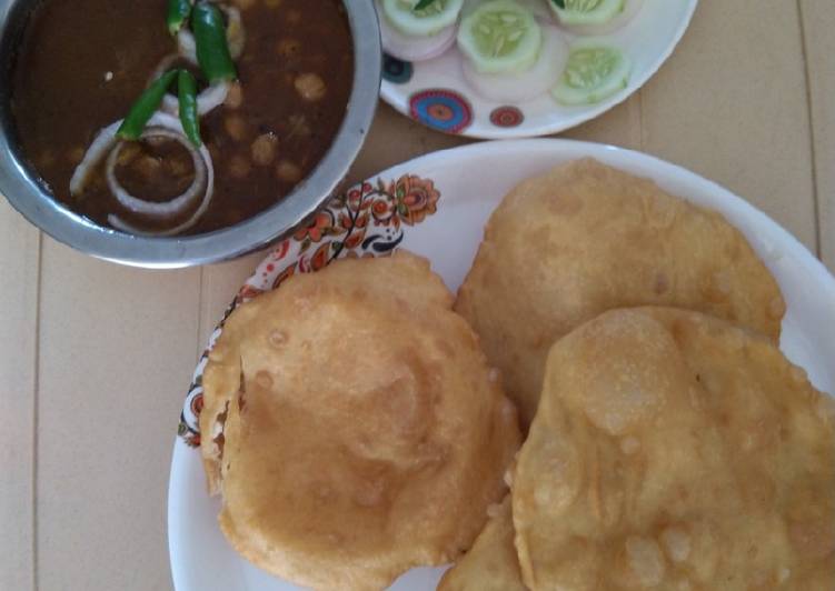 Step-by-Step Guide to Make Favorite Chole bhature