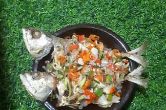 Resep Ikan kembung sambal matah Enak Dan Mudah