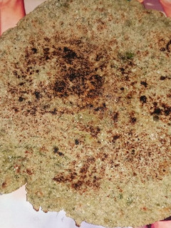 कुट्टू का पराठा (kuttu ka paratha recipe in Hindi) रेसिपी मुख्य फोटो