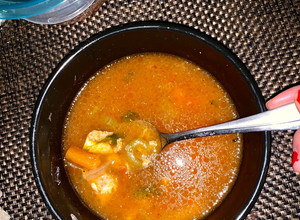 Una foto de Caldo de pescado 🐠