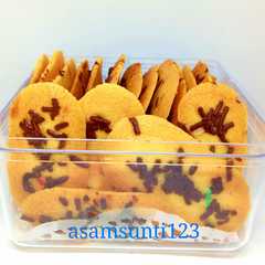 A picture of Kue Lidah Kucing Tanpa Mikser / Katetong No Mixer.