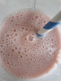 Una foto de Smoothie/batido vegano de frutas