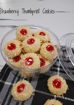 Foto resep Strawberry Thumbprint Cookies