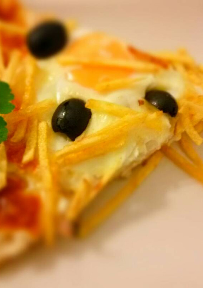 Una foto de 🍕Pizza Portuguesa 🍟
