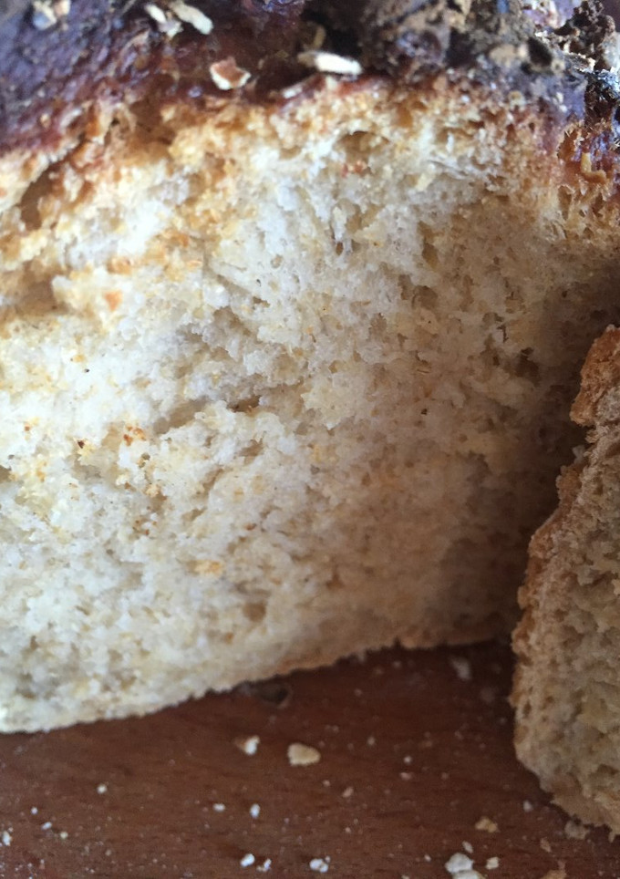 Una foto de Pan Integral con copos de avena