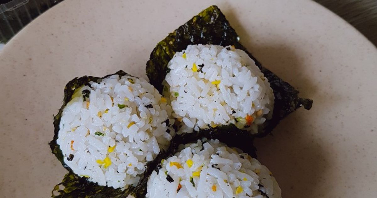 Resep Korean Rice Balls ๐ฐ๐ท๐ oleh lysa liga - Cookpad