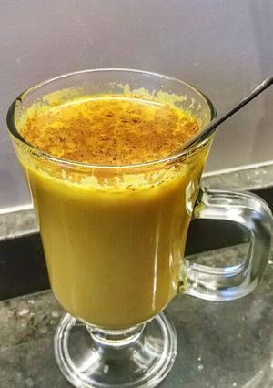 Una foto de Golden Milk o leche dorada