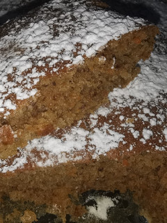 Una foto de Bizcocho de zanahoria y nueces