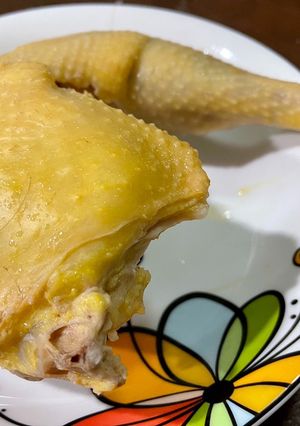 Hình của món Gà luộc.