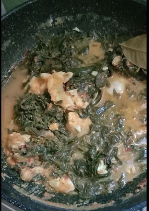 Foto resep Gulai telur daun singkong