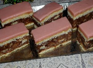 Békebeli puncsszelet recept fotója