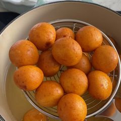 A picture of Sweet Potato Balls.