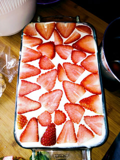 Una foto de Tiramisú de Fresas