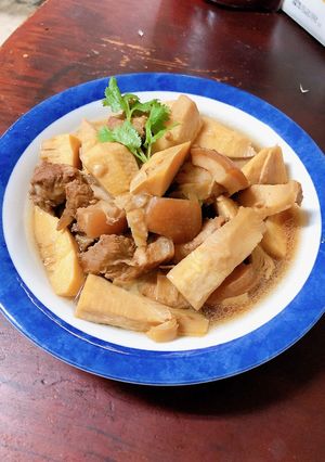 冬筍控肉 的食譜成品照片