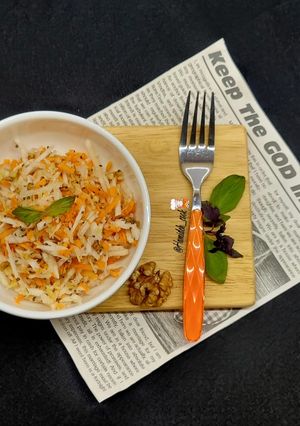 عکسی از دستور سالاد رژیمی شلغم و هویج🥗