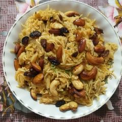 A picture of Kashmiri Pulao.