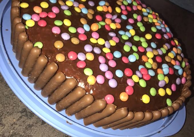 Le moyen le plus simple de Cuire Appétissante Gâteau d’anniversaire