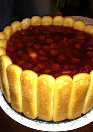 A picture of Fruit & Cheese Torte.