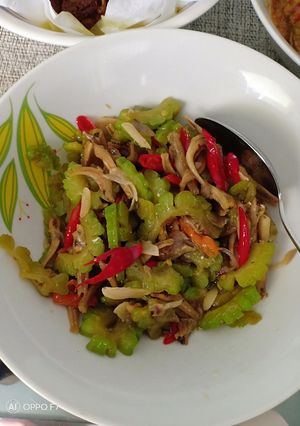 Foto resep Tumis pare ikan teri