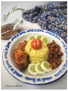 Foto resep Nasi Kuning Rice Cooker