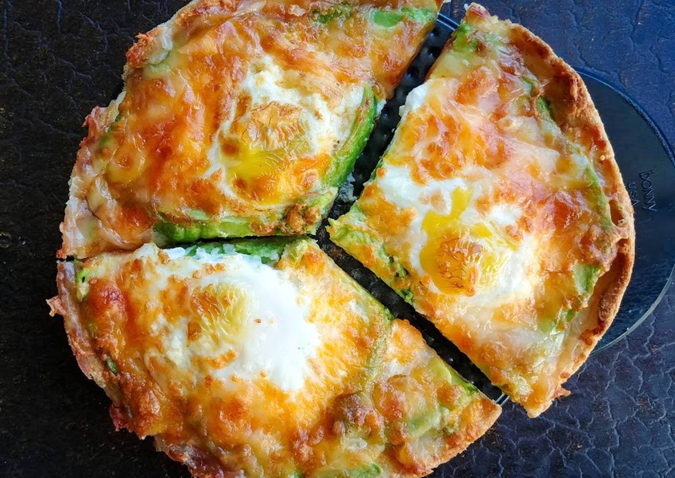 Avocado and Egg Pizza Toaster