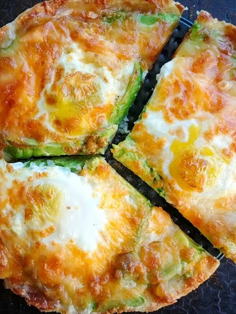 Easy Steps Prepare Recipes Avocado and Egg Pizza Toast the  Makes Drooling Can Pamper Your Tongue.