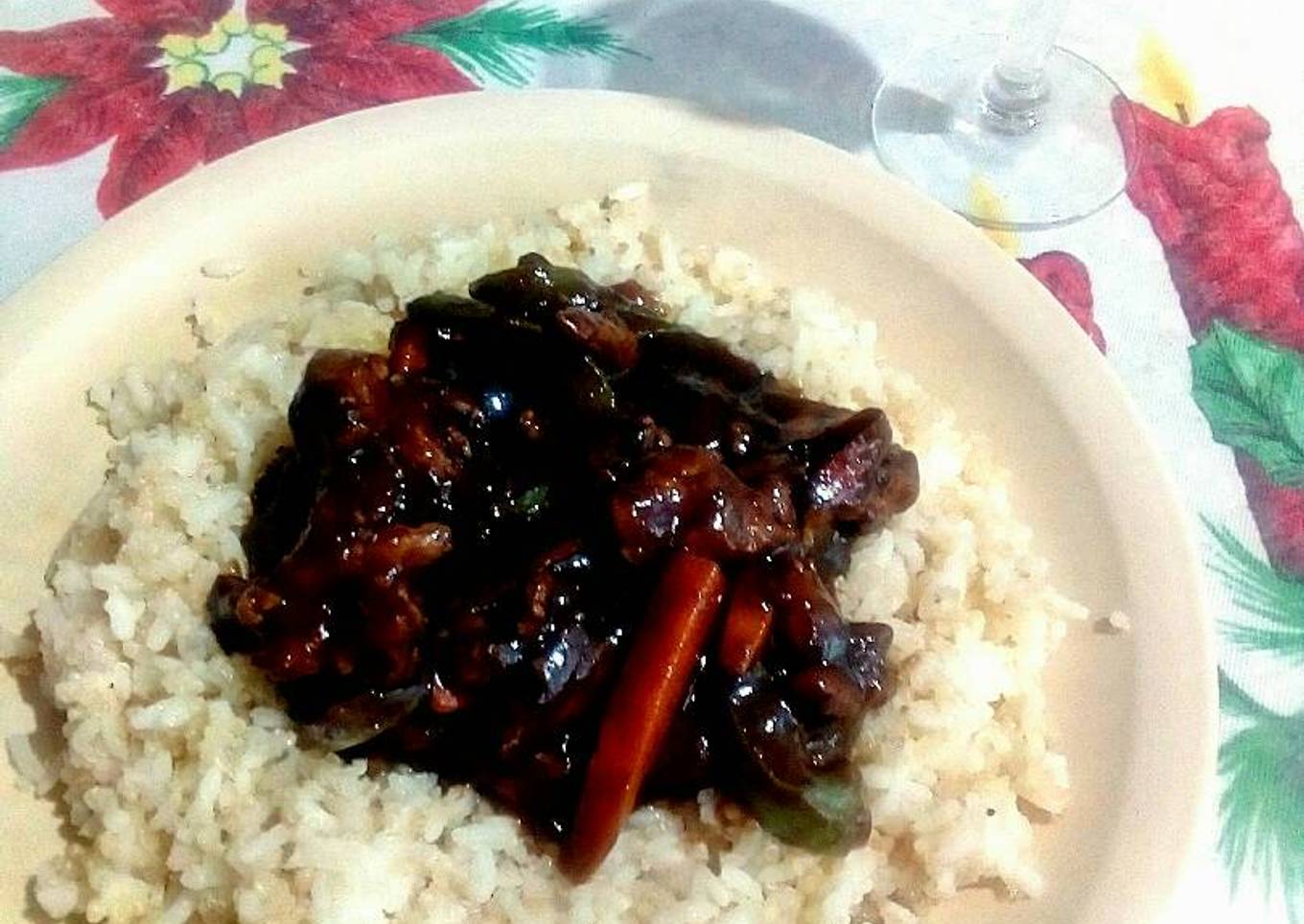 Pavo estilo teriyaki, con arroz y quinoa (amaranto)