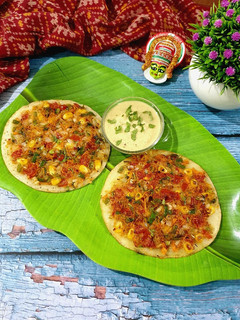 ઈન્સ્ટન્ટ રવા ઉત્તપમ (Instant rava uttapam recipe in Gujarati) રેસીપી મુખ્ય ફોટો