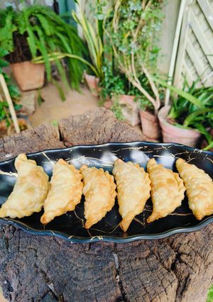 A picture of Sweet Gujiya.
