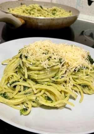 Spenótos - tejszínes tészta recept fotója