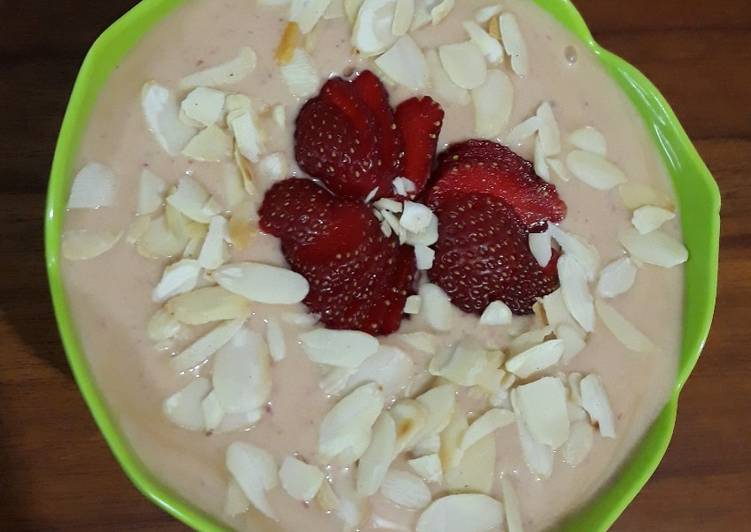 Resep Smoothie Bowl Banana Mint Sederhana Anti Gagal