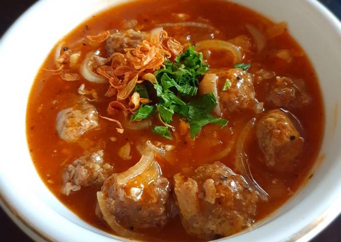 Resep: Bola-Bola Daging Saus Tomat Menu Enak Dan Mudah Dibuat