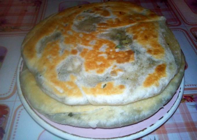 Цун Ю Бин (лепёшки с зелёным луком и укропом)