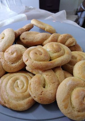 Φωτογραφία της συνταγής Αφράτα πασχαλινά κουλουράκια