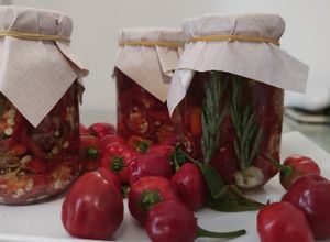 Foto de Conserva aromática de pimentas