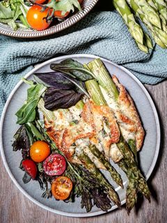 Spargel-Taschen mit Quarkfüllung Rezepthauptbild
